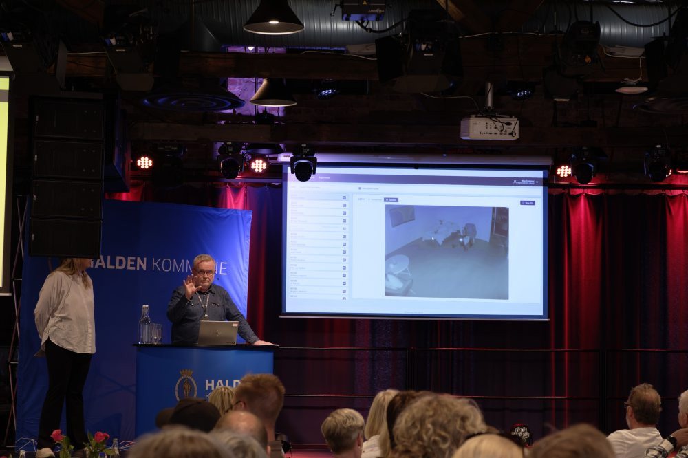 Magnhild Kaarstad og Maren Eitrheim fra IFE
