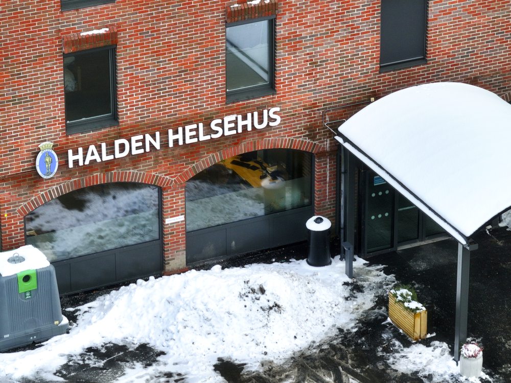 Halden helsehus fra luften