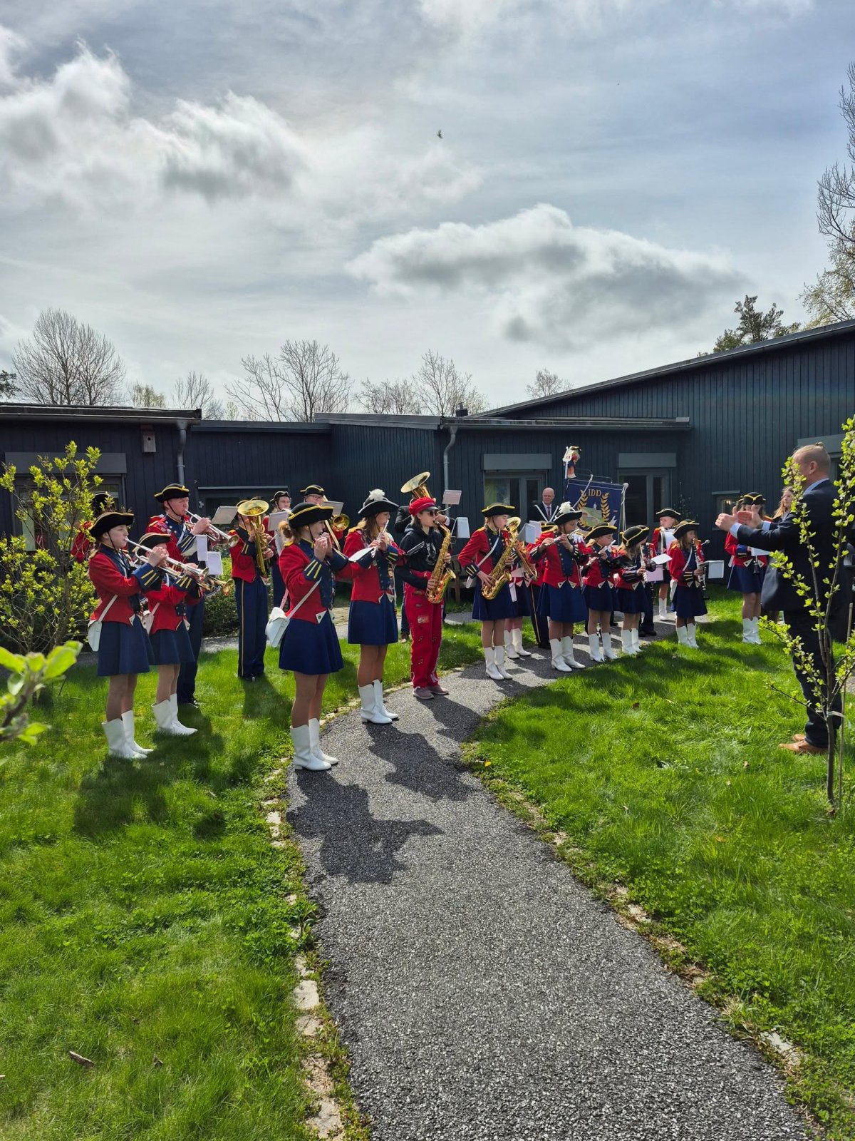 Idd skolemusikkorps spilte på sykehjemmene 1. mai